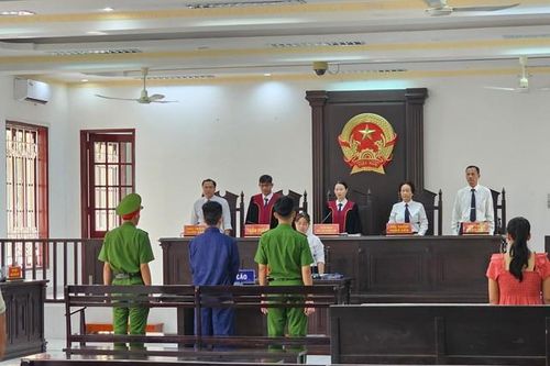 15 năm tù cho đối tượng hiếp dâm cháu gái 11 tuổi