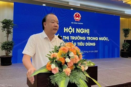 Phát triển thị trường trong nước mang ý nghĩa sống còn