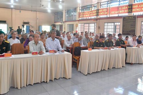 Bồi dưỡng kiến thức quốc phòng và an ninh cho chức việc Phật giáo Hòa Hảo