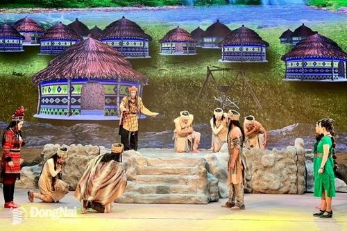 Văn học nghệ thuật Đồng Nai: 50 năm sáng tạo và cống hiến