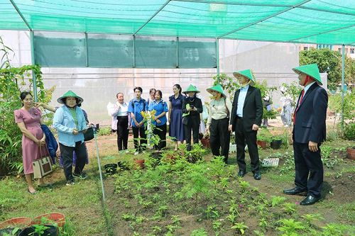Tổng Lãnh sự Nhật Bản tại TP Hồ Chí Minh thăm, làm việc với Trường Cao đẳng Cộng đồng Đồng Tháp
