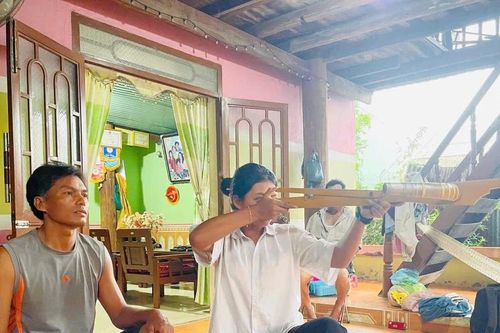 Gia đình 'cung thủ' ở Ayun Pa
