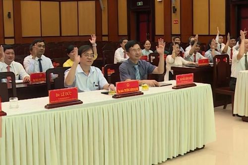 100% đại biểu HĐND quận Thuận Hóa tán thành chủ trương sáp nhập đơn vị hành chính cấp xã
