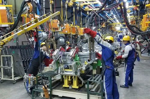 Ninh Bình: Các doanh nghiệp cam kết tiếp tục đầu tư, mở rộng sản xuất, thích ứng với tình hình mới