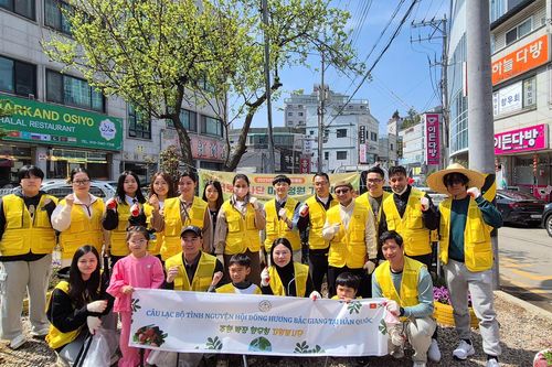 Một ngày xanh nơi xứ người: Câu chuyện đẹp của cộng đồng người Việt tại Hàn Quốc