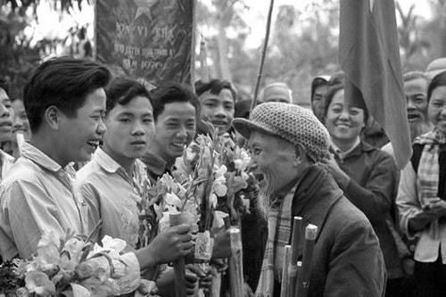 Kỷ niệm 50 năm Ngày Giải phóng miền Nam, thống nhất đất nước (30/4/1975 - 30/4/2025): Thủ đô Hà Nội - Hậu phương lớn trọn nghĩa, vẹn tìnhBài 5: Phong trào 'chiếc gậy Trường Sơn' - niềm tự hào của lớp lớp thế hệ
