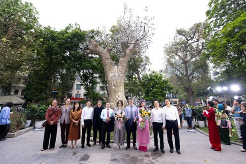Nghệ sĩ Tia - Thủy Nguyễn: 'Tôi mong chờ ngày được tri ân Hà Nội từ rất lâu rồi'