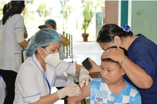 Dịch sởi gia tăng ở nhóm trẻ trên 10 tuổi