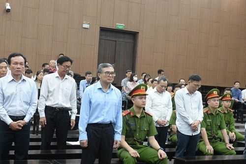 Cựu Thứ trưởng Hoàng Quốc Vượng bị đề nghị 6 đến 7 năm tù
