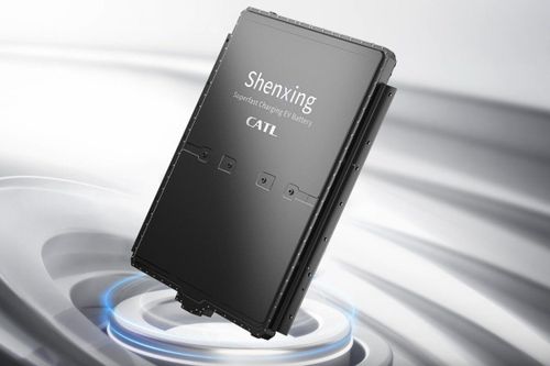 CATL giới thiệu pin mới - sạc 5 phút đi được 520 km