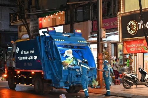 Hà Nội sạch hơn nhờ nâng cấp tiêu chuẩn vệ sinh môi trường