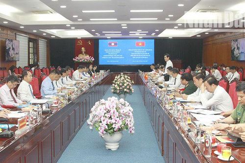 Phó Chủ tịch Quốc hội Lào thăm và làm việc tại tỉnh Sơn La