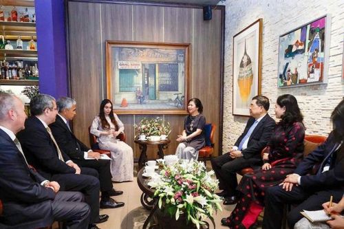 Phu nhân Tổng Bí thư Tô Lâm tiếp Phó Chủ tịch Quỹ Heydar Aliyev