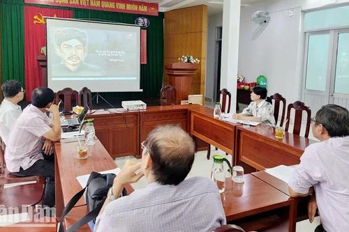 Kiên Giang trưng bày hình ảnh, tư liệu lịch sử của tỉnh