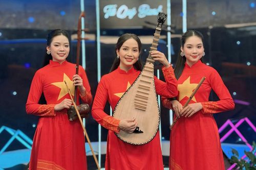 Vũ Diệu Thảo phát hành album nhạc cách mạng với 54 bản độc tấu tỳ bà