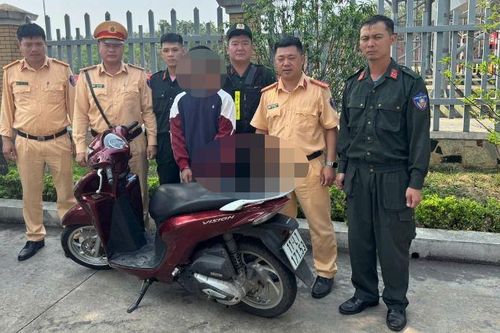 Cảnh sát giao thông bắt giữ đối tượng trộm xe máy đi vào cao tốc