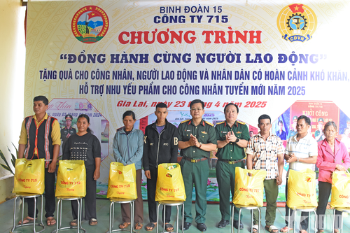 Công ty 715 (Binh đoàn 15): 'Đồng hành cùng người lao động', xây dựng địa bàn vững mạnh