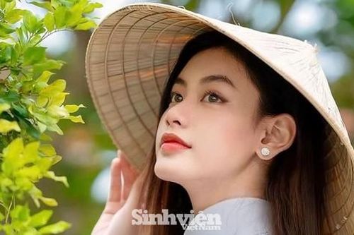 Tinh thần 30/4 trong hành động và khát vọng của thế hệ sinh viên