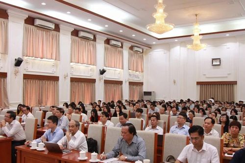 Bộ GD&ĐT tập huấn kỹ năng ứng dụng trí tuệ nhân tạo trong công việc