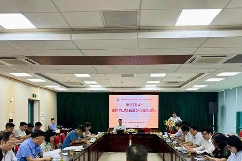 Cần giải quyết vấn đề chồng lấn khái niệm trong Luật báo chí (sửa đổi)