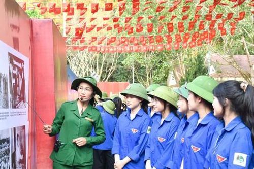 Tuổi trẻ Hà Tĩnh viết tiếp câu chuyện hòa bình