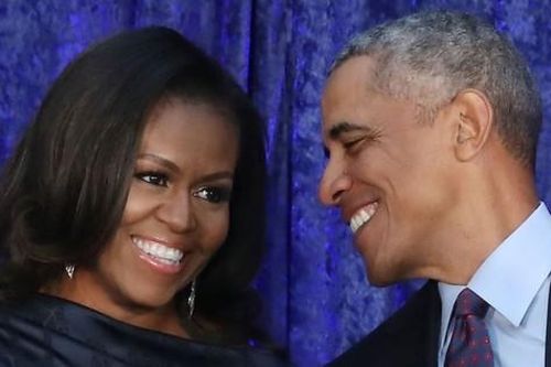 Ông Obama hiếm hoi xuất hiện cùng vợ