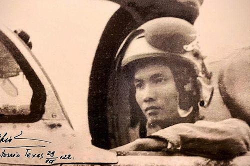 Người phi công dẫn đầu đội bay MiG-21 diễu binh trên bầu trời Sài Gòn tháng 5/1975
