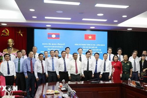 Phó Chủ tịch Quốc hội Lào Suvon Luongbunmi thăm, làm việc tại Sơn La