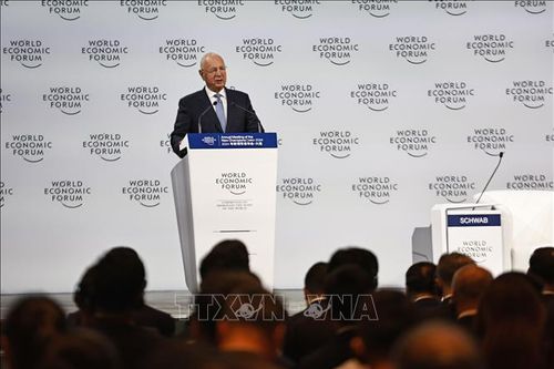 Diễn đàn Kinh tế Thế giới (WEF) điều tra nhà sáng lập Klaus Schwab