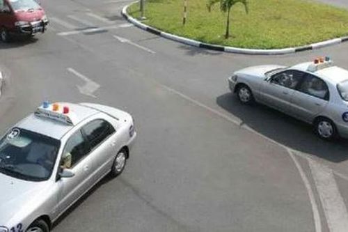 Sát hạch thực hành lái xe trong hình theo quy định mới, nhiều người cần biết
