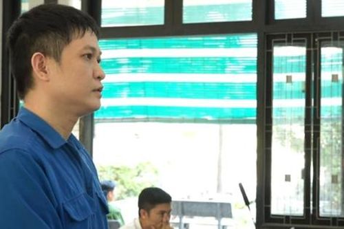 Lấy tiền của công ty để đánh bạc, nam nhân viên trả giá đắt