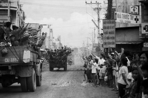 'Nước Việt Nam là một, dân tộc Việt Nam là một' (Bài 1)