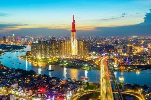 Tháng Tư ở thành phố mang tên Bác