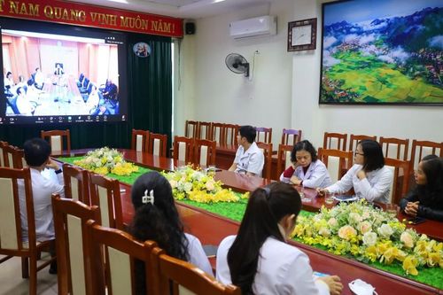 Tư vấn khám chữa bệnh từ xa: Nâng tay nghề cho bác sĩ tuyến dưới