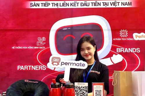 Áp lực từ sàn thương mại điện tử: Đâu là hướng đi mới cho doanh nghiệp?