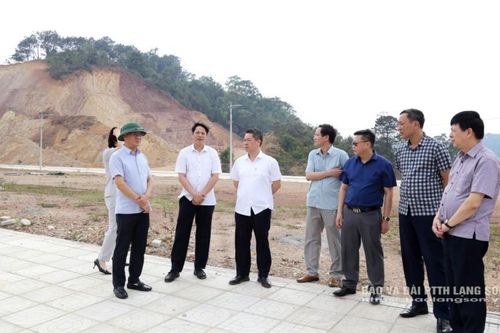 Lãnh đạo UBND tỉnh kiểm tra tình hình phát triển kinh tế - xã hội tại huyện Lộc Bình