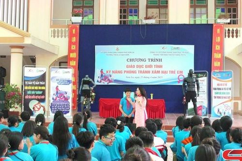 Chương trình giáo dục giới tính và phòng tránh xâm hại trẻ em
