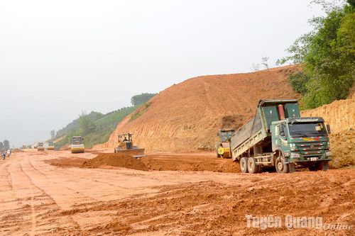 Dồn lực thi công cao tốc Tuyên Quang - Hà Giang