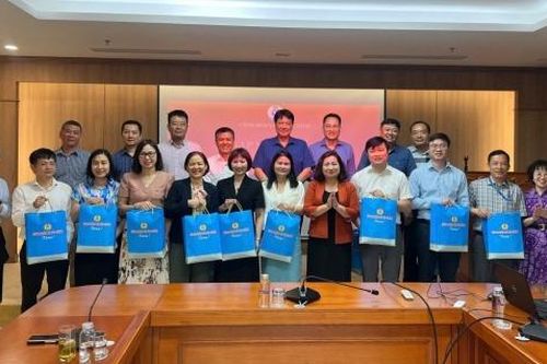 Tri ân các nguyên ủy viên Ủy ban kiểm tra, ủy viên Ban chấp hành Công đoàn Bộ Tài chính