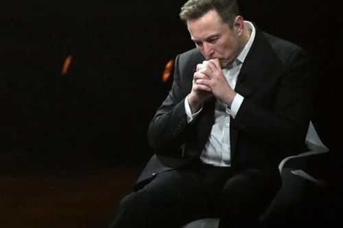 Tỷ phú Elon Musk sẽ giảm thời gian dành cho chính quyền Mỹ