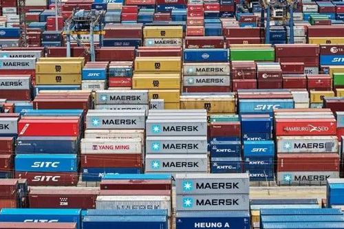 IMF hạ dự báo tăng trưởng kinh tế năm 2025