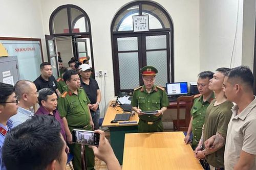 Quảng Ninh: Người đàn ông hành hung hơn 10 người đi đường vô cớ trong hơn 1 tháng