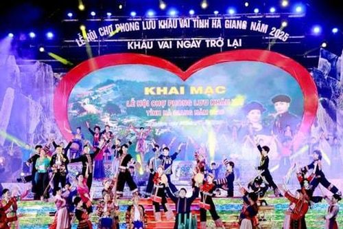 Khai mạc Lễ hội Chợ Phong Lưu Khâu Vai năm 2025
