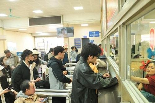 Từ tháng 5-2025, bến xe Hà Nội ưu đãi 10% giá vé cho sinh viên