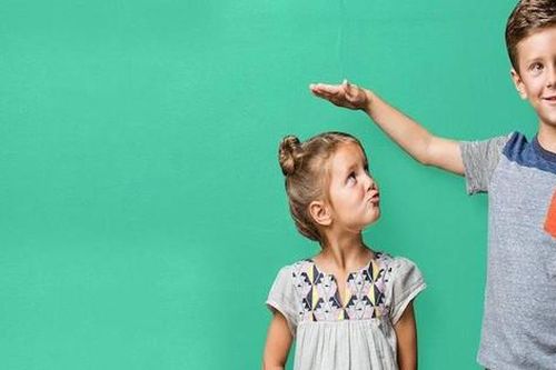 Câu hỏi thường gặp liên quan đến bệnh lùn
