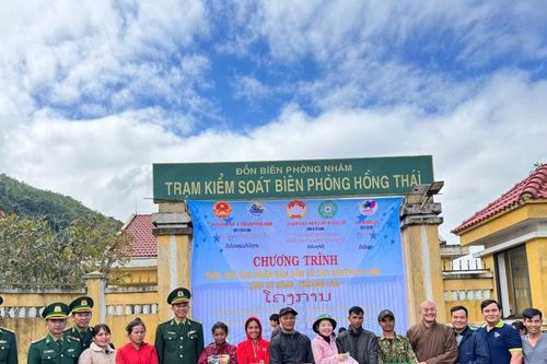 Vun đắp tình hữu nghị Việt – Lào