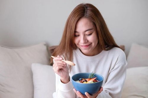 5 món ăn vặt buổi tối có lợi cho người bị mỡ máu