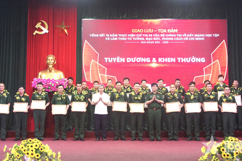 Sơn La: Giao lưu, tọa đàm tổng kết 10 năm thực hiện Chỉ thị số 05-CT/TW của Bộ Chính trị
