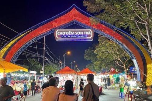 Chợ đêm Sơn Trà tiếp tục hoạt động