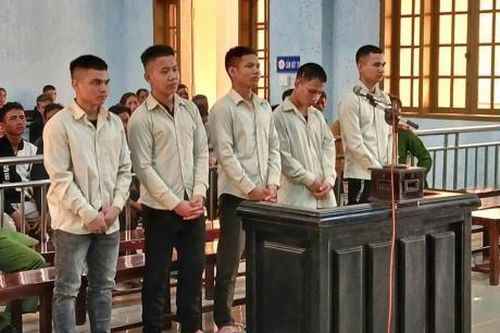 Tuyên án nhóm trai làng giết người